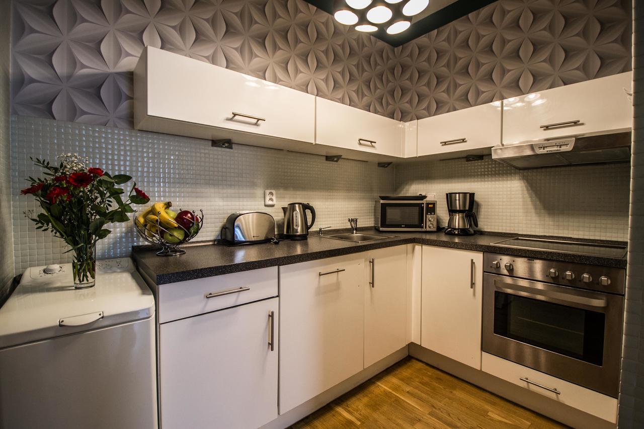 Stylish Apartments Close To Eden Garden Прага Экстерьер фото